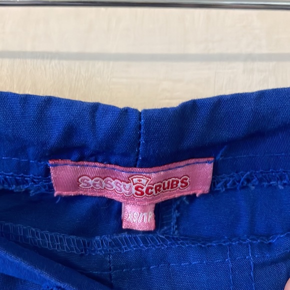 Scrub pants. Perfect for healthcare worker. - Picture 5 of 5